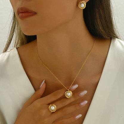 Victoria Pearl Set